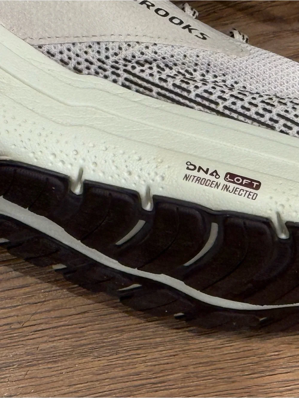 Brooks ghost max